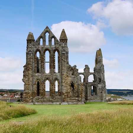 Moby Dick Cottage Whitby Bagian luar foto